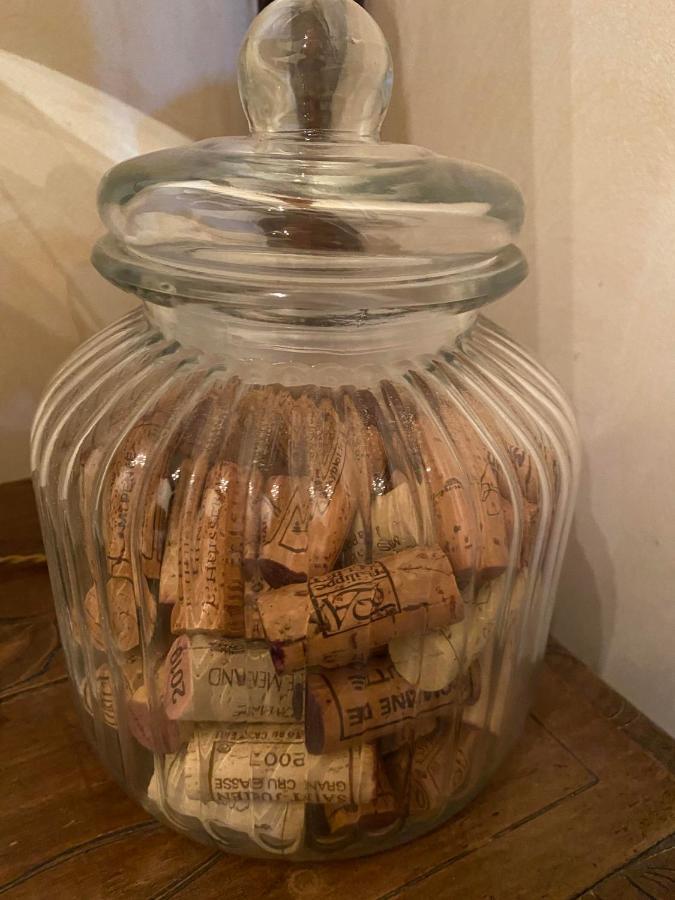 Le Pigeonnier De Saint-Loup Bed And Breakfast Exteriör bild